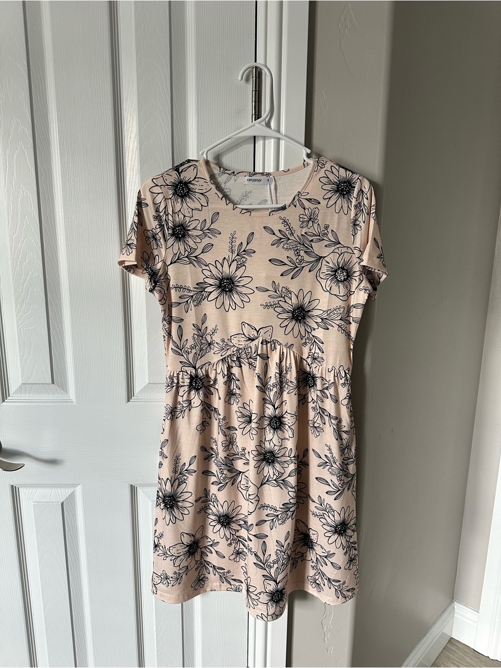 Women’s Pink Floral Midi Dress with Short Sleeves